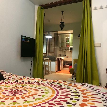 Apartamento En Corrala Madrid Ngoại thất bức ảnh