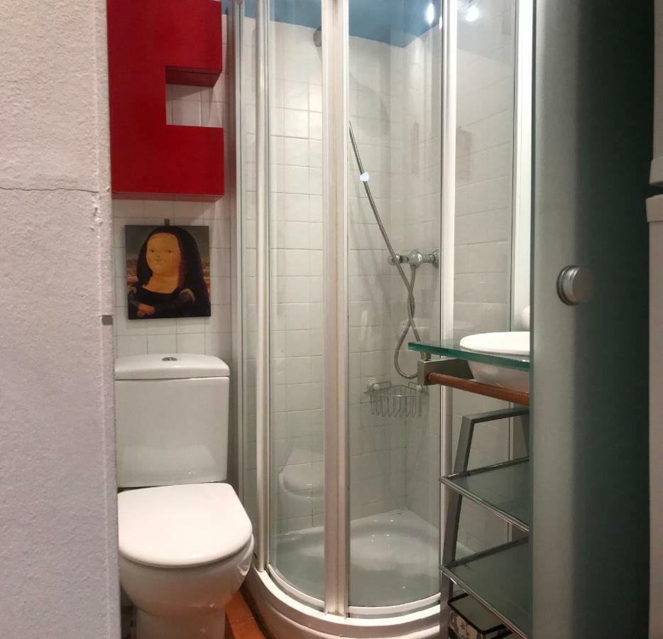 Apartamento En Corrala Madrid Ngoại thất bức ảnh